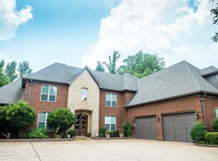 1929 Gilless Point S, Southaven, MS 38671