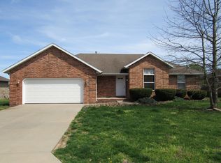 504 S Sarah Ave, Republic, MO 65738