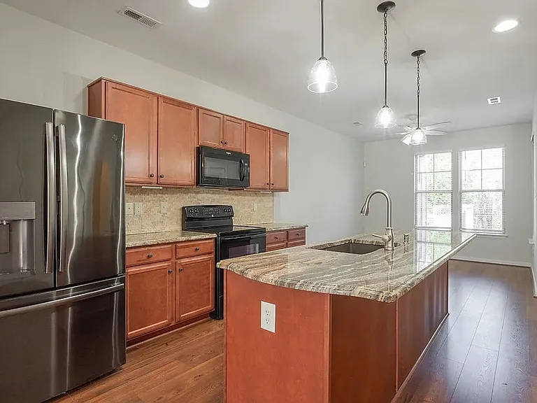 17458 Memorial Tournament Dr — Photo 10