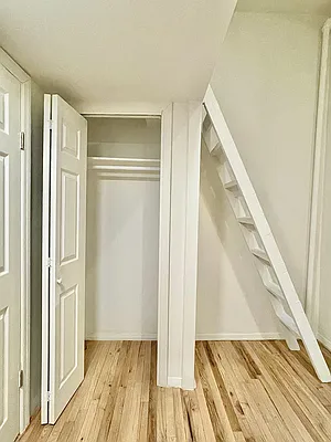 Rented by Compass | media 14