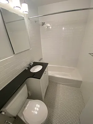 Rented by CitySites Real Estate Group | media 11