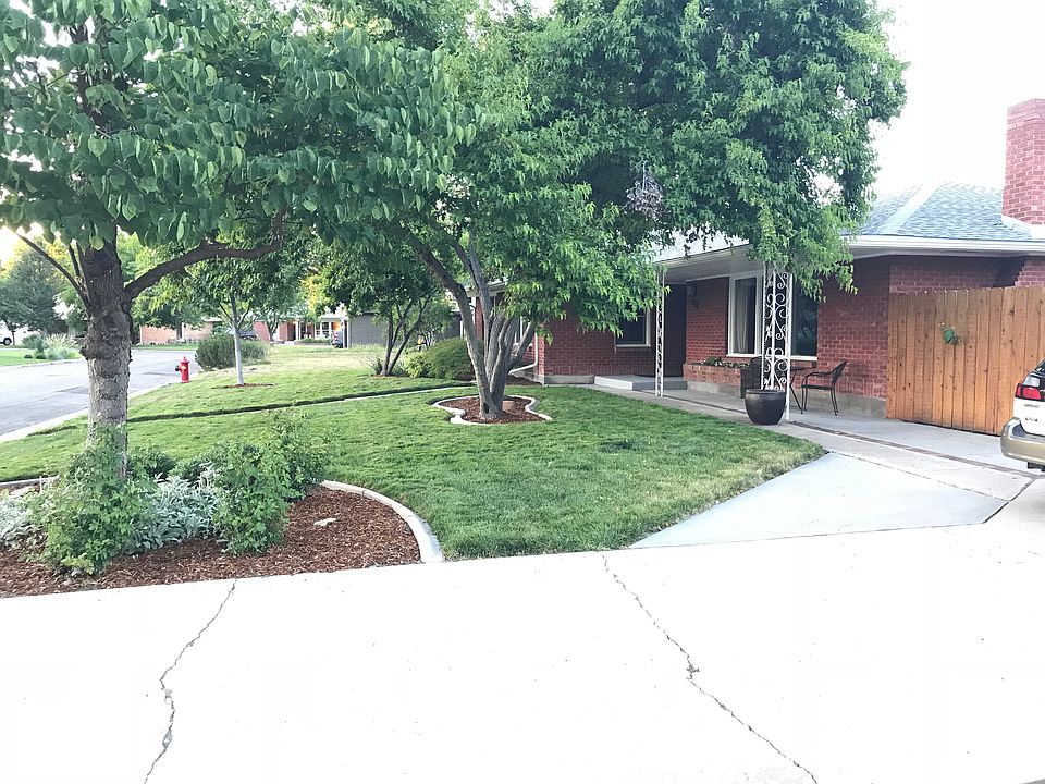 2nd image of 402 N Mobley Dr