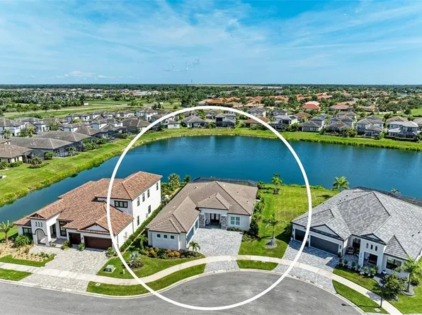 8533 Beechlake Ct, Sarasota, FL 34240