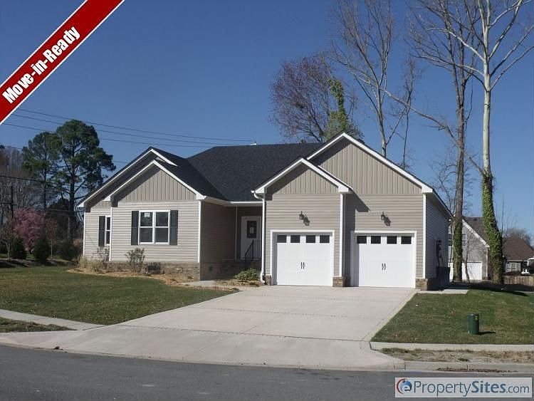 1st image of 400 Cayland Ct