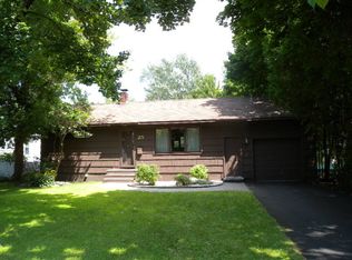 25 Olivetti Pl, Plattsburgh, NY 12901