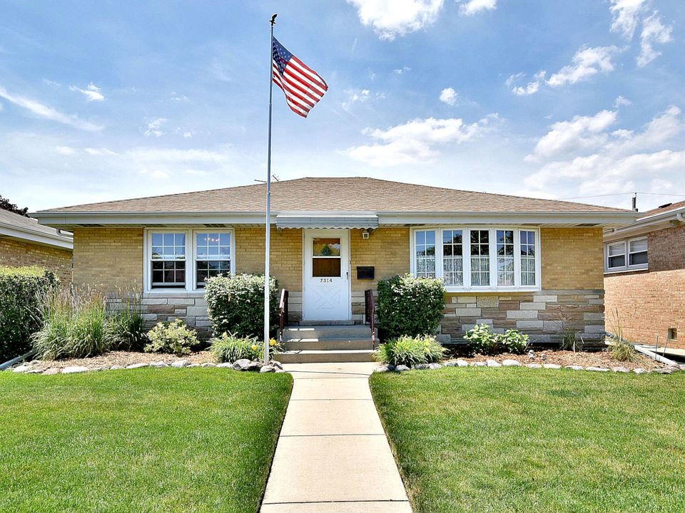 1st image of 7314 N Oconto Ave