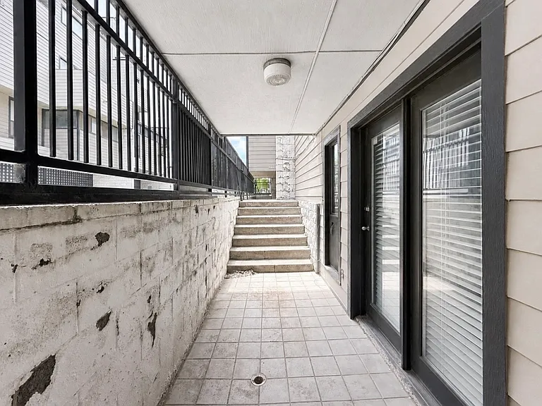 915 NW 7th St #105 — Photo 19