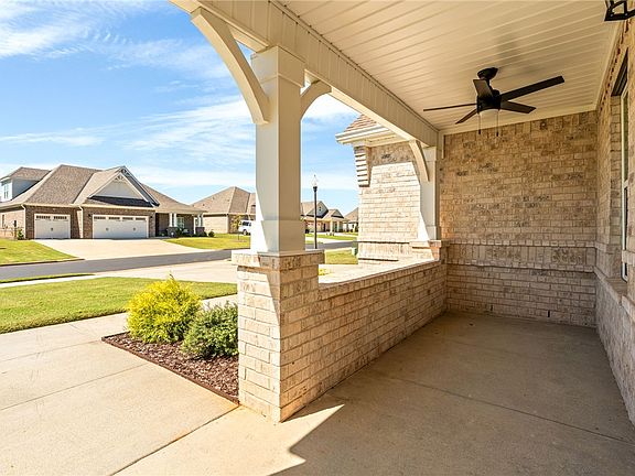 2nd image of 2213 Beckwith Ln