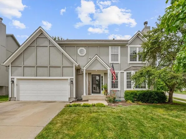 21606 W 49th St, Shawnee, KS 66226