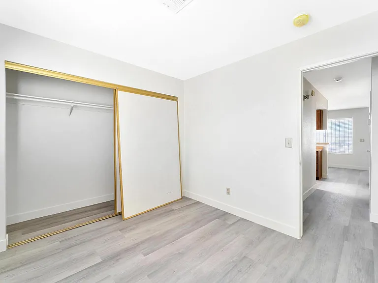 2257 Exeter Dr #D — Photo 23