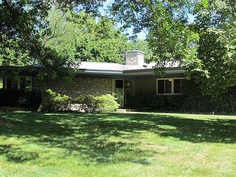 1st image of 635 Nakomi Dr