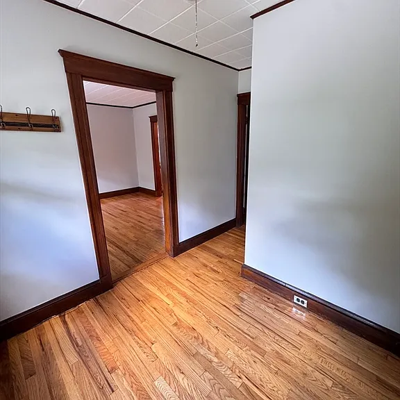 9 Herbertson Rd #1 — Photo 3