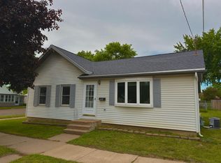 752 E Mark St, Winona, MN 55987
