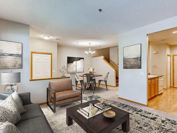 2nd image of 11379 Chisholm Cir NE Unit B