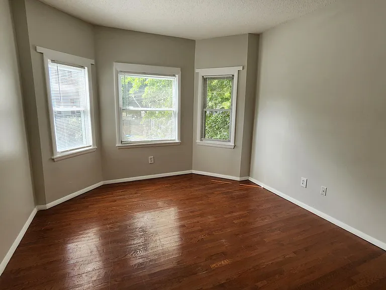 235 Starr St #2 — Photo 9