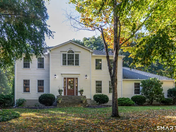 49 Deerwood Drive, Bethlehem, CT 06751