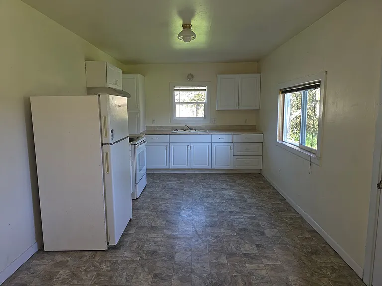 1804 Northcrest Dr — Photo 5
