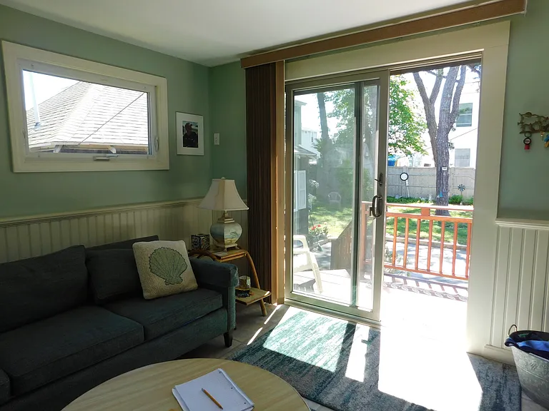 70 E Grand Ave — Photo 26