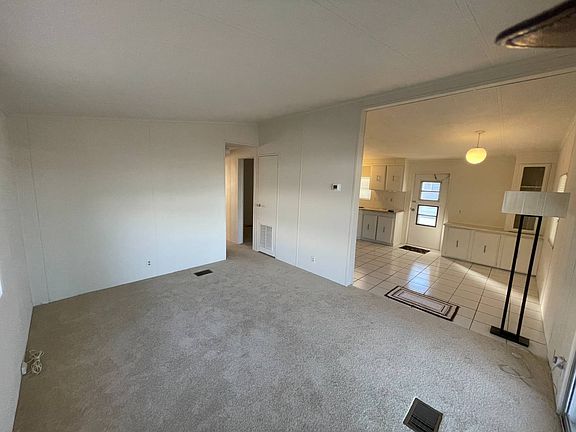 3rd image of 7 Las Palmas Dr #92