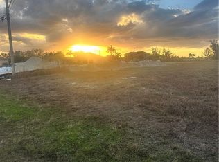 1901 NW 13th St, Cape Coral, FL 33993