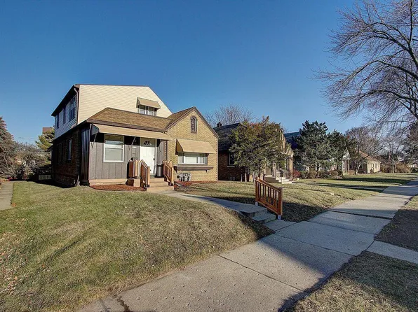 3234 West Drury LANE, Milwaukee, WI 53215