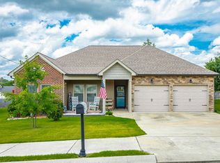 174 Franklin Cir, Fort Oglethorpe, GA 30742