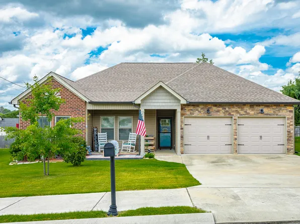 174 Franklin Cir, Fort Oglethorpe, GA 30742