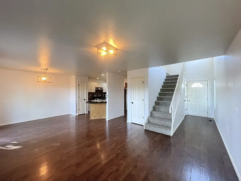 5851 N Cobbler Ln — Photo 7