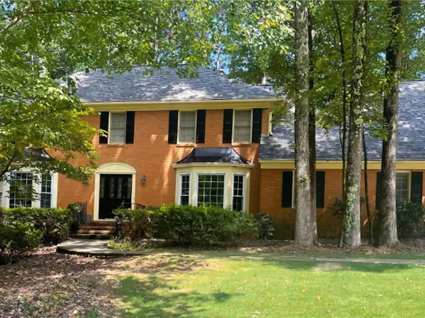 5581 Bostwick Ct, Peachtree Corners, GA 30092