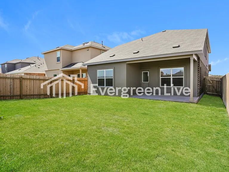 1410 Roaming Oak Bnd — Photo 15