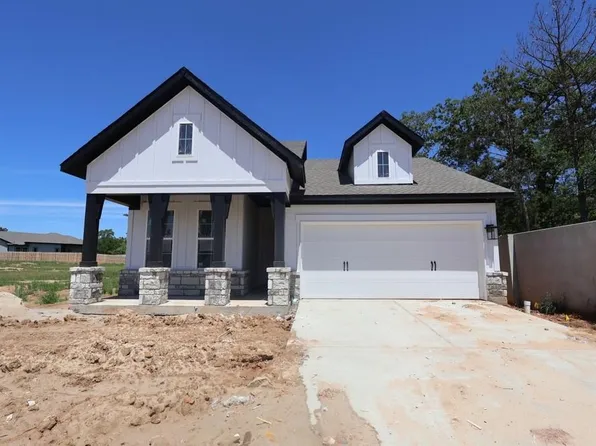 2328 Verano St, Todd Mission, TX 77316