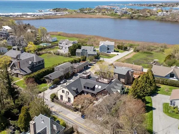 167 Coggeshall Ave APT E, Newport, RI 02840