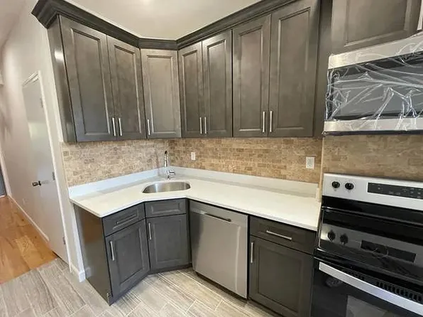 1697 Nostrand Ave #5M, Brooklyn, NY 11226