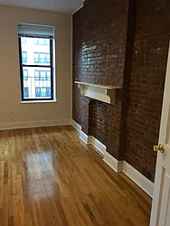 Rented by Metropolis Real Estate of Manhattan