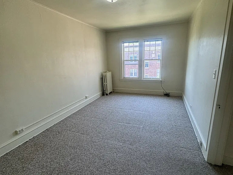 Devonshire Apartments — Photo 39