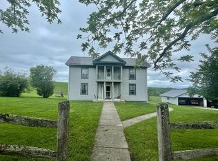 6963 Gatewood Rd, Fayetteville, WV 25840