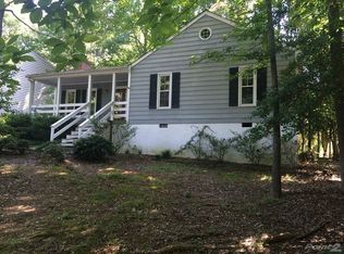 1207 Southwick Blvd, Midlothian, VA 23113