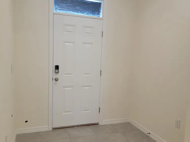 2892 Evergreen Elm Pass — Photo 4