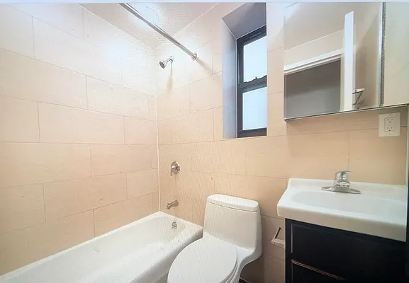 Rented by Living New York | media 8