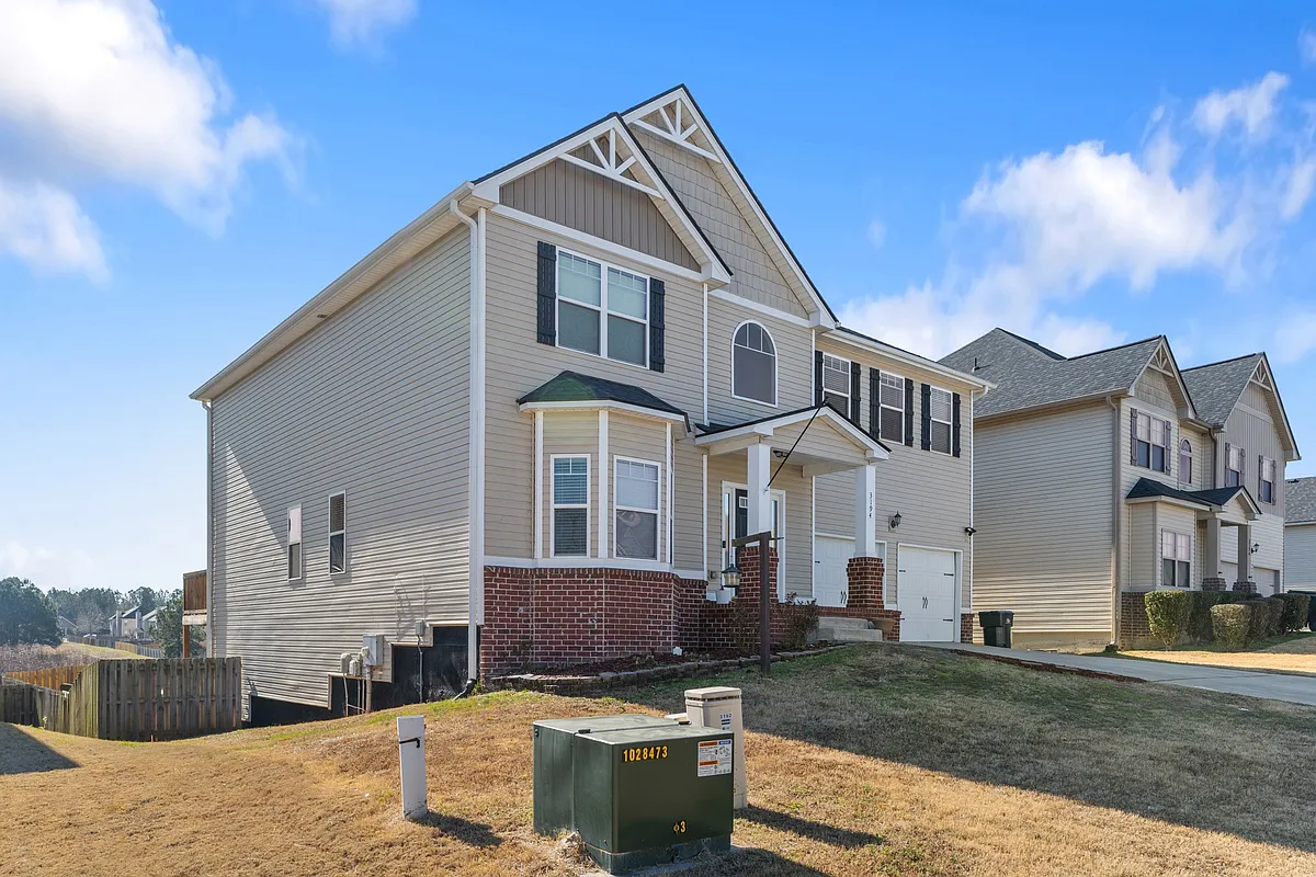 Building Photo - 3194 Waverly Ln
