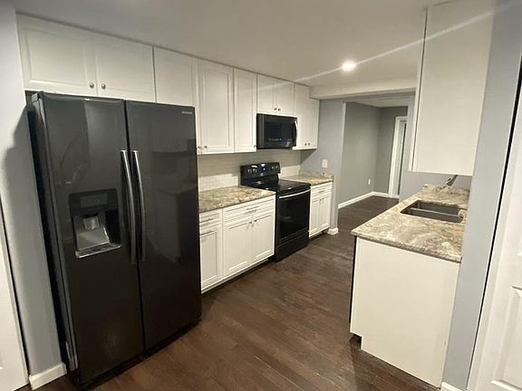 3rd image of 18635 Sandpiper Ln