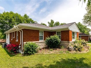 564 Alden Rd, Sellersburg, IN 47172