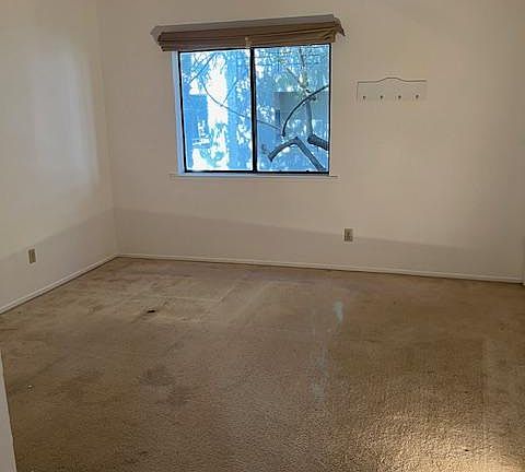 3rd image of 4681 Albany Cir APT 111
