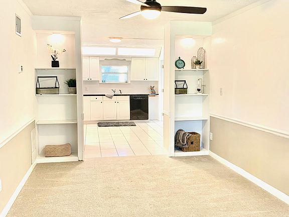 3rd image of 4530 Venetian Blvd NE #B