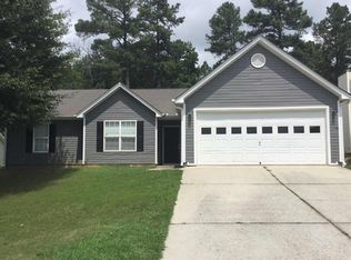 620 Amelia Grove Ln, Lawrenceville, GA 30045