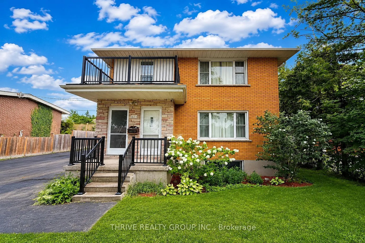 3 bed, $2,000 — Photo 2