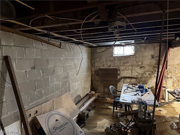 5th image of 1612 Race St
