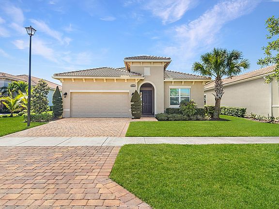 2nd image of 8641 SW Carrara Way