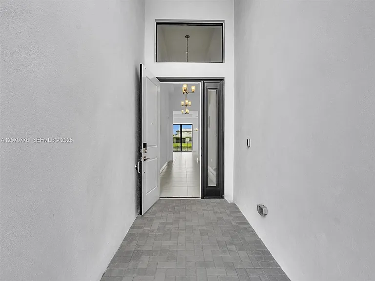 10032 Stockrun Dr — Photo 27