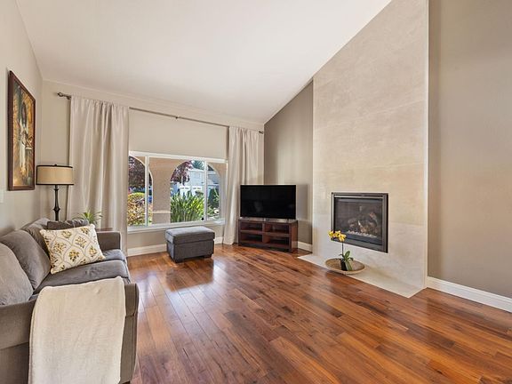 5th image of 1563 Dorcey Ln